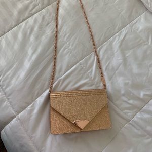 MICHAEL KORS CHAIN PURSE (rose gold)